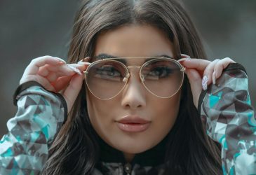 Jakie okulary do okrągłej twarzy - foto